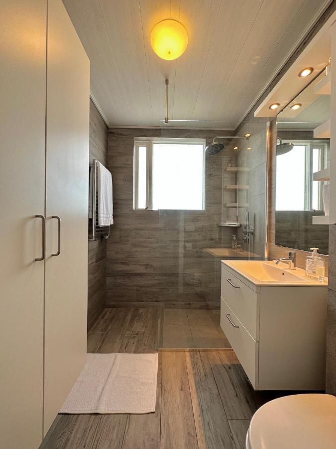 فندق Waterfront Fjord House Arskogssandur المظهر الخارجي الصورة