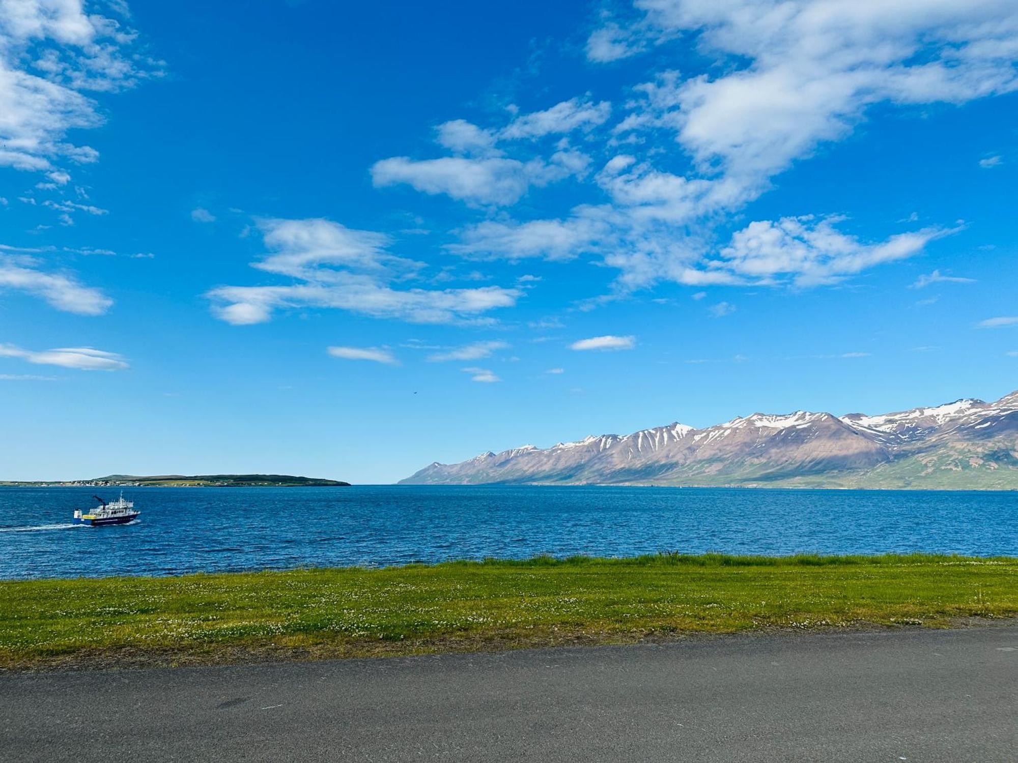 فندق Waterfront Fjord House Arskogssandur المظهر الخارجي الصورة