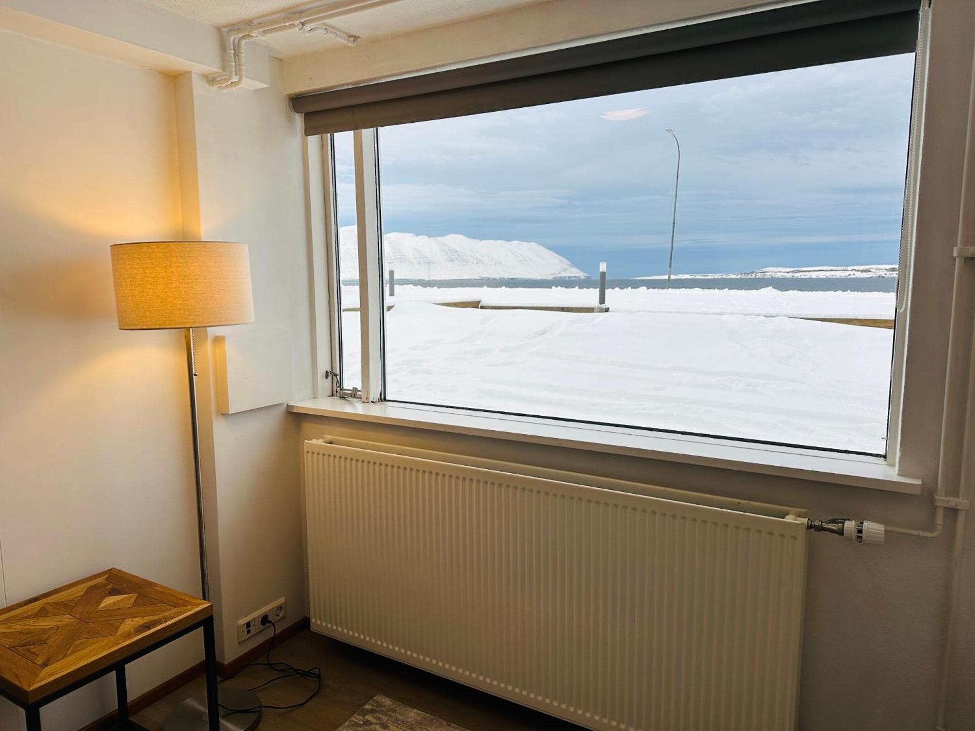فندق Waterfront Fjord House Arskogssandur الغرفة الصورة